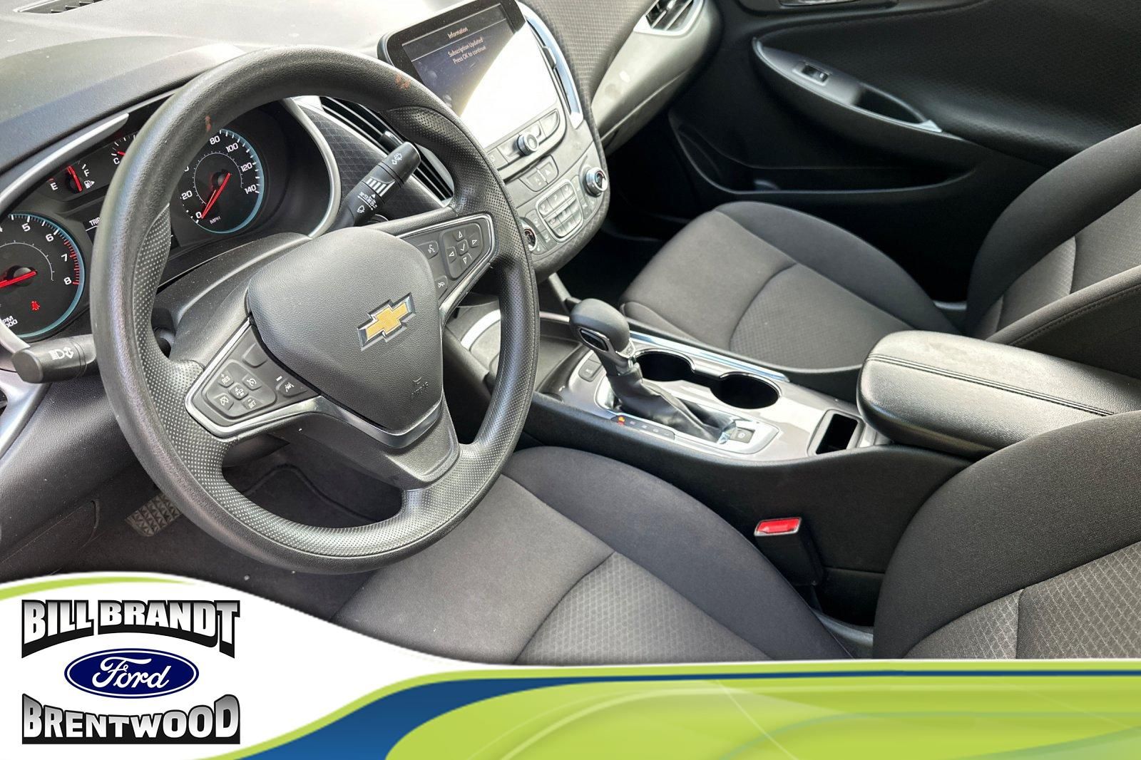 2024 Chevrolet Malibu LT photo 2