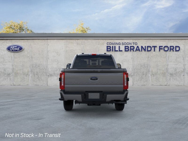 2025 Ford F-250 XLT photo 4