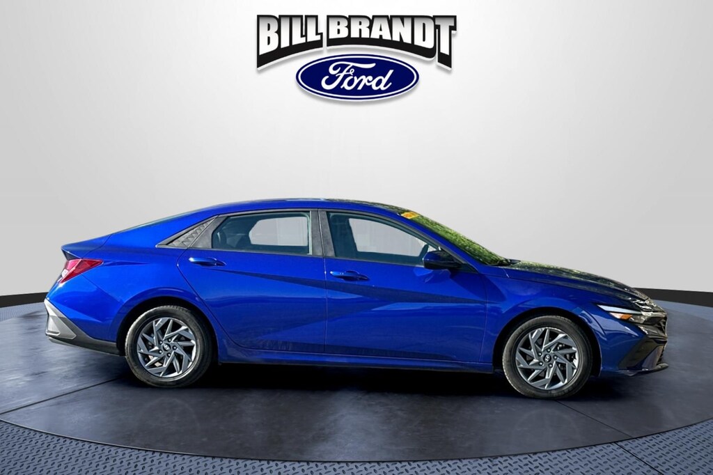 Used 2024 Hyundai Elantra SEL Sedan