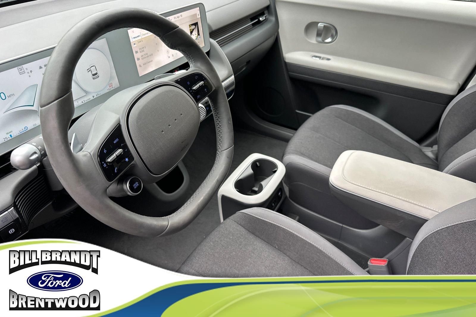 2024 Hyundai IONIQ 5 SEL photo 2