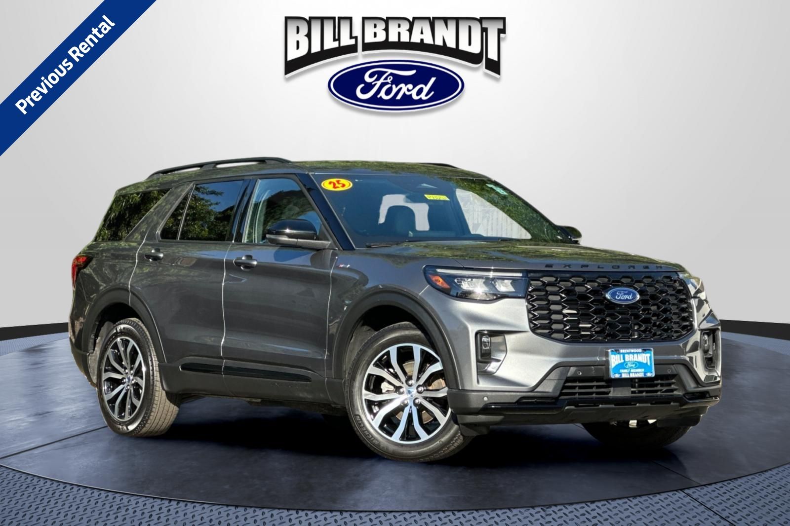 2025 Ford Explorer ST-LINE 4WD (PL535)'s photo