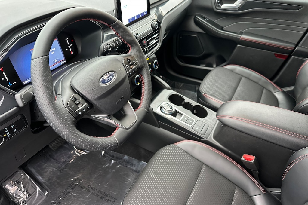 Used 2025 Ford Escape Hybrid ST-Line SUV