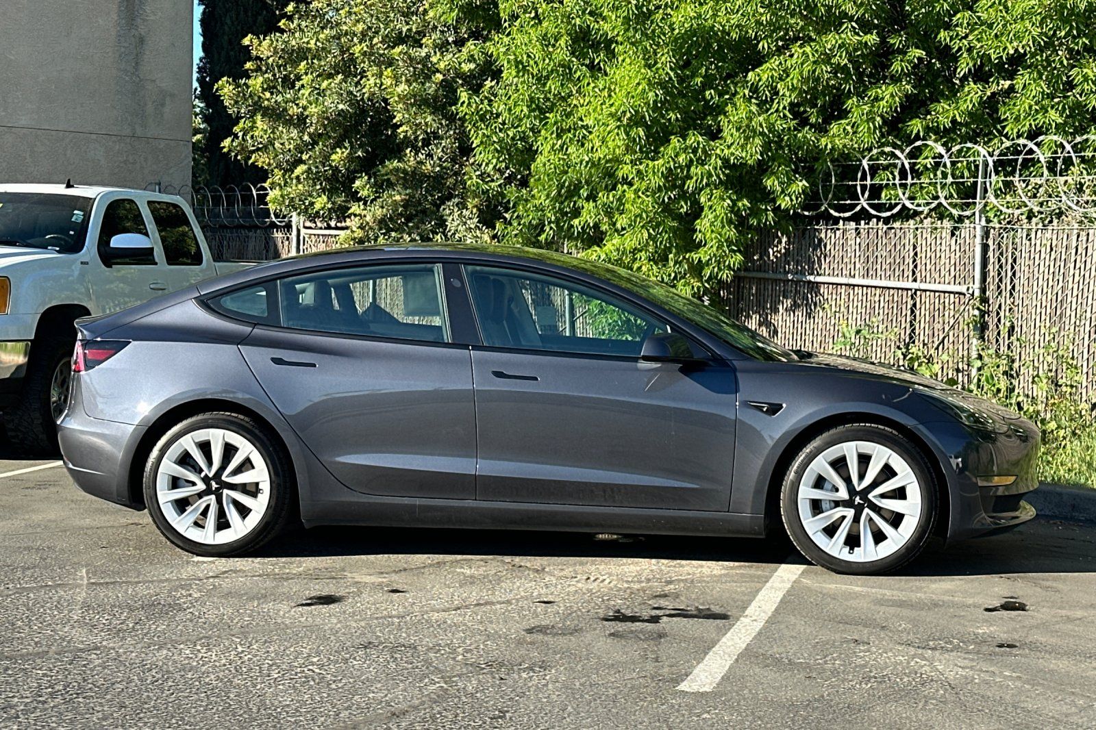 2023 Tesla Model 3 Base photo 5