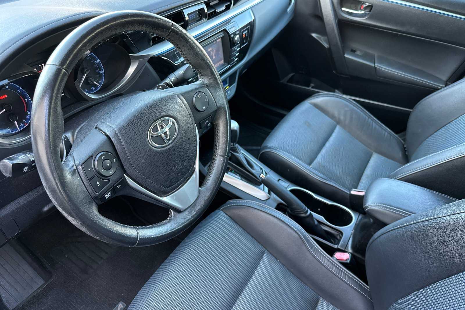 2015 Toyota Corolla Plus photo 4