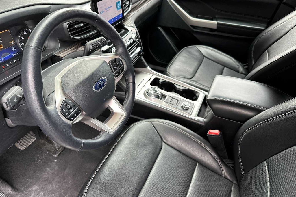 Certified 2023 Ford Explorer Limited SUV