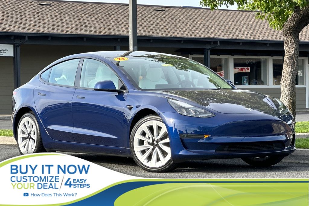 2023 Tesla Model 3 Base