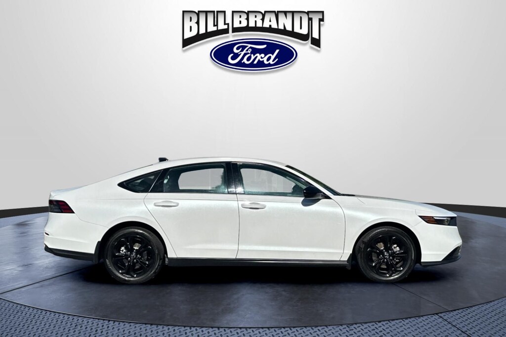 Used 2025 Honda Accord SE Sedan