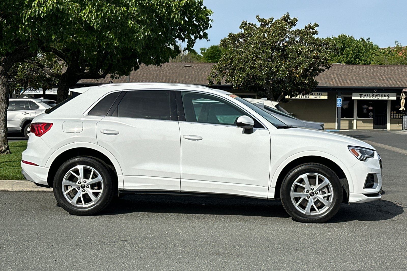 2023 Audi Q3 Premium photo 6