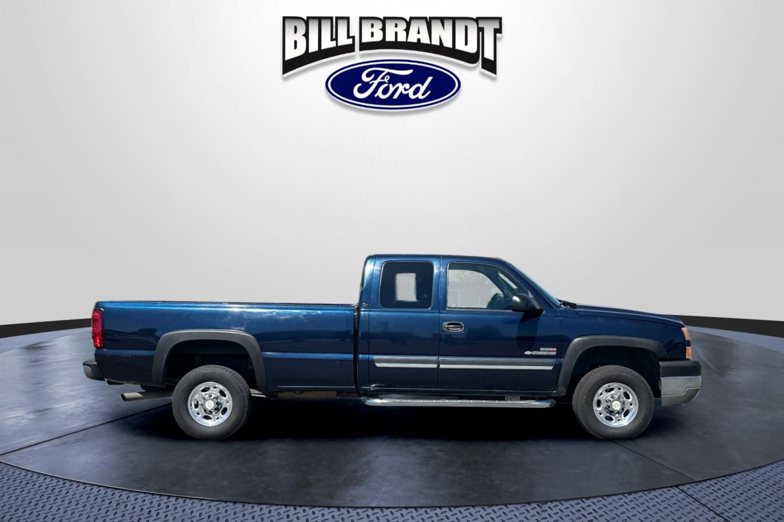 Used 2005 Chevrolet Silverado 2500HD LT with VIN 1GCHC29285E278584 for sale in Brentwood, CA
