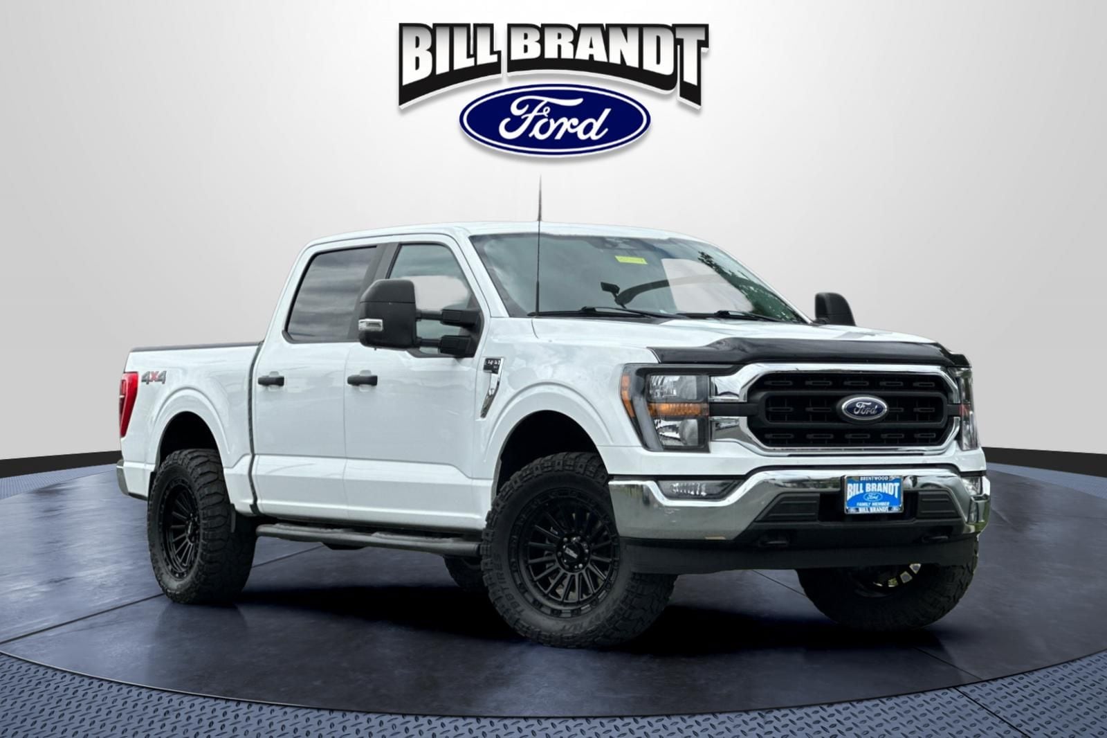2023 Ford F-150 XLT 4x4 SuperCrew 145 in's photo