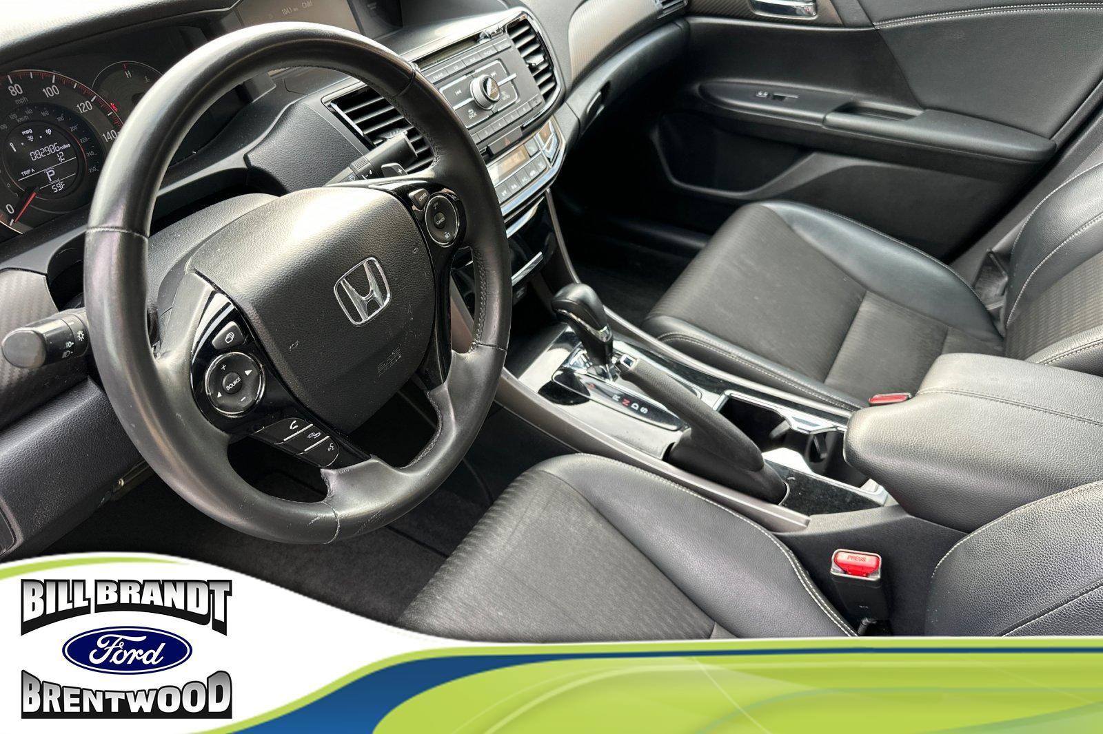 2017 Honda Accord Sport photo 3