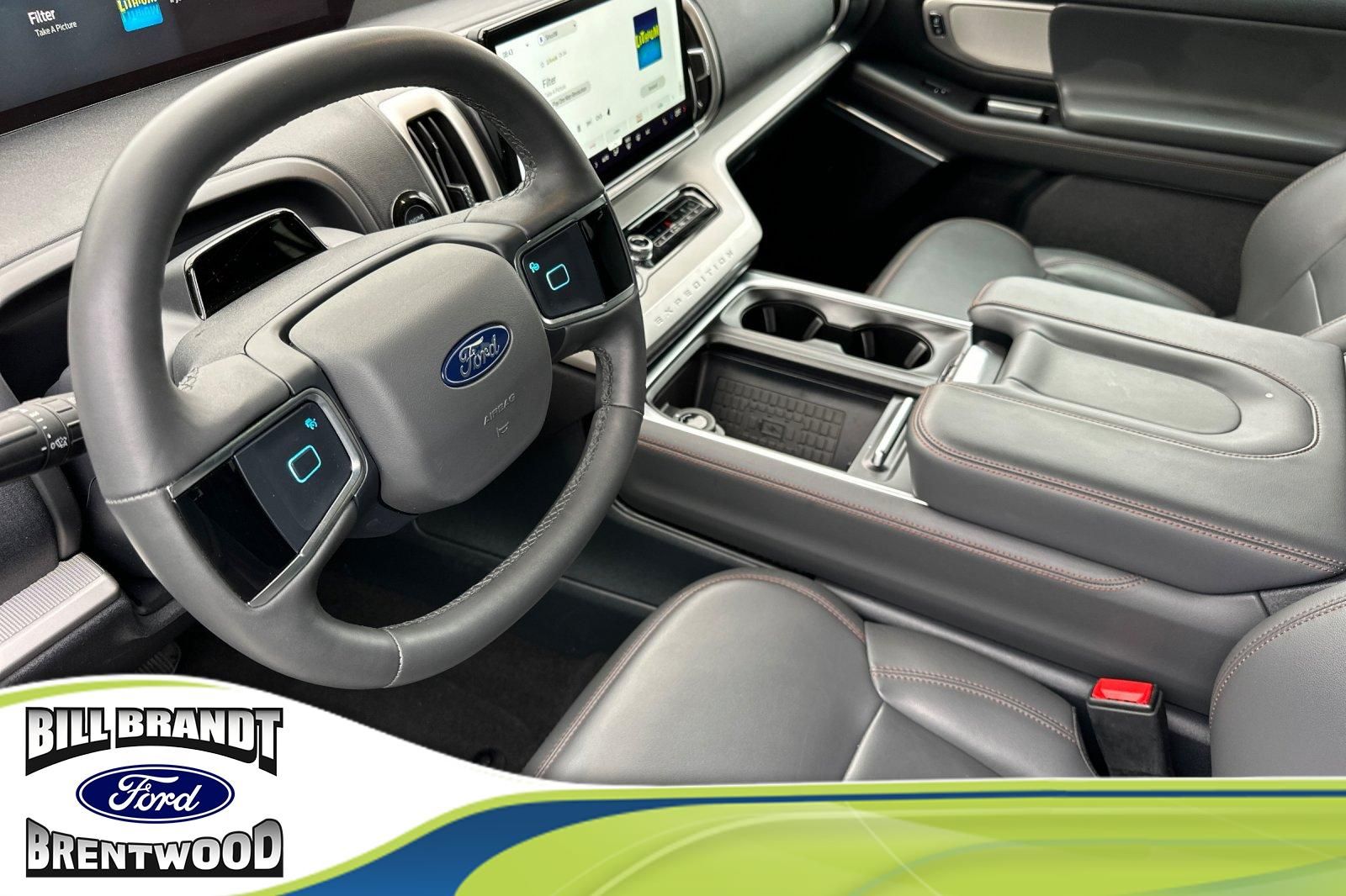 2025 Ford Expedition Max Active photo 2