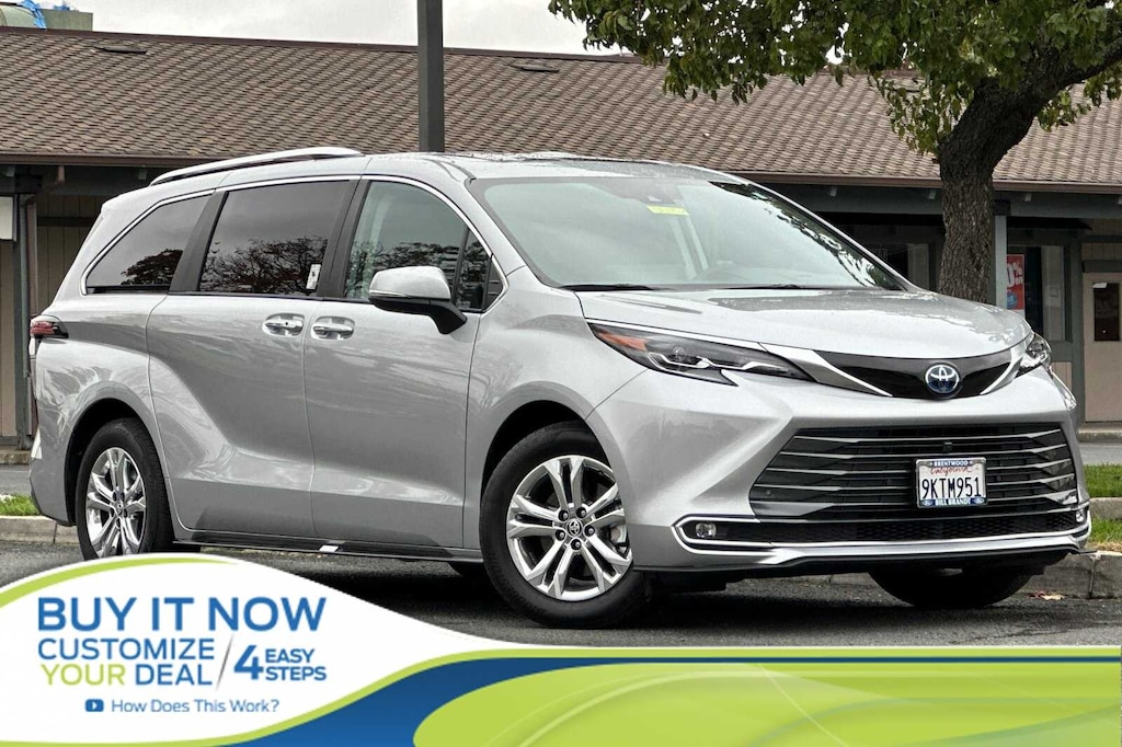Used 2024 Toyota Sienna Platinum Minivan/Van