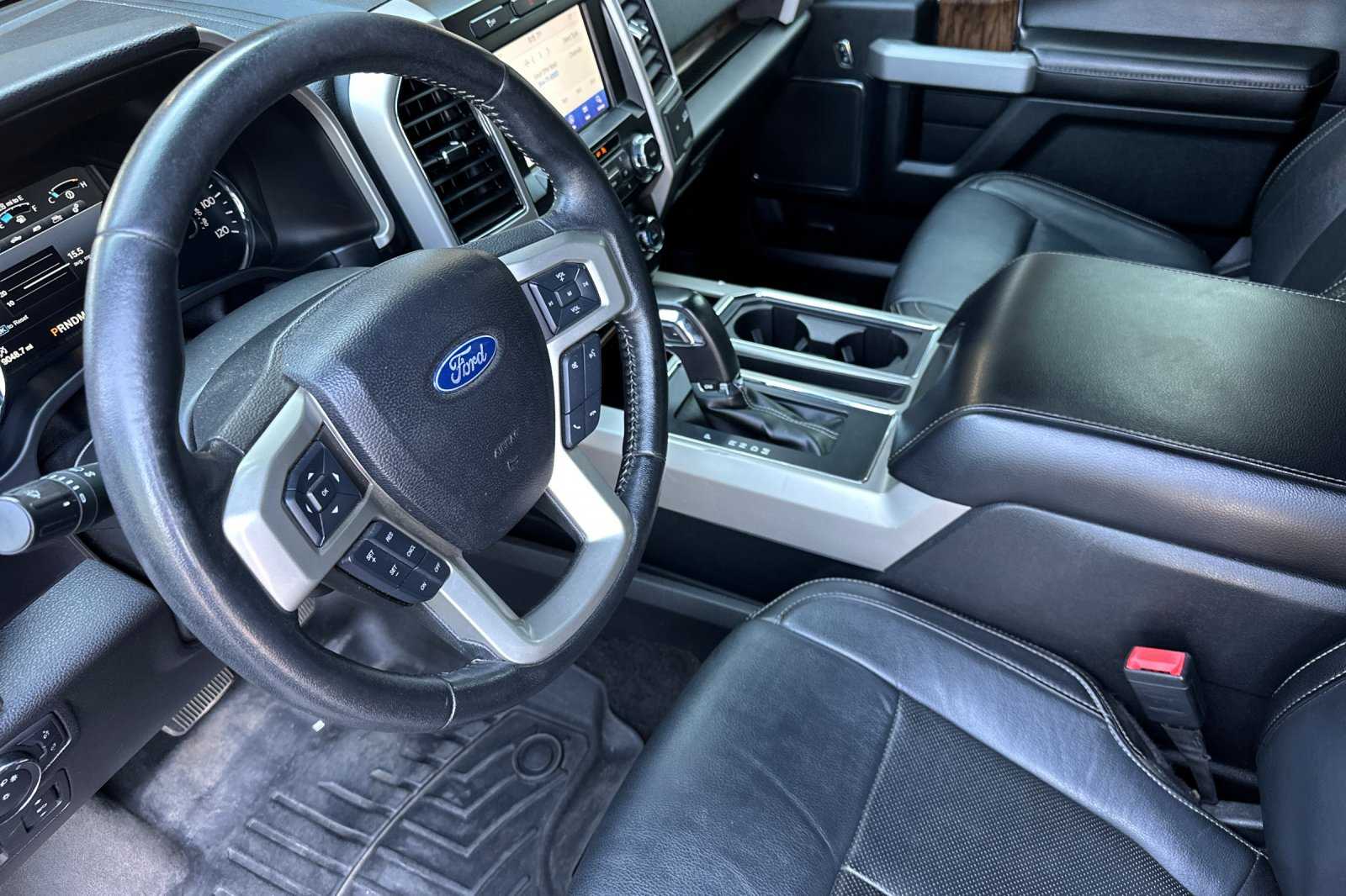 2020 Ford F-150 Lariat photo 4