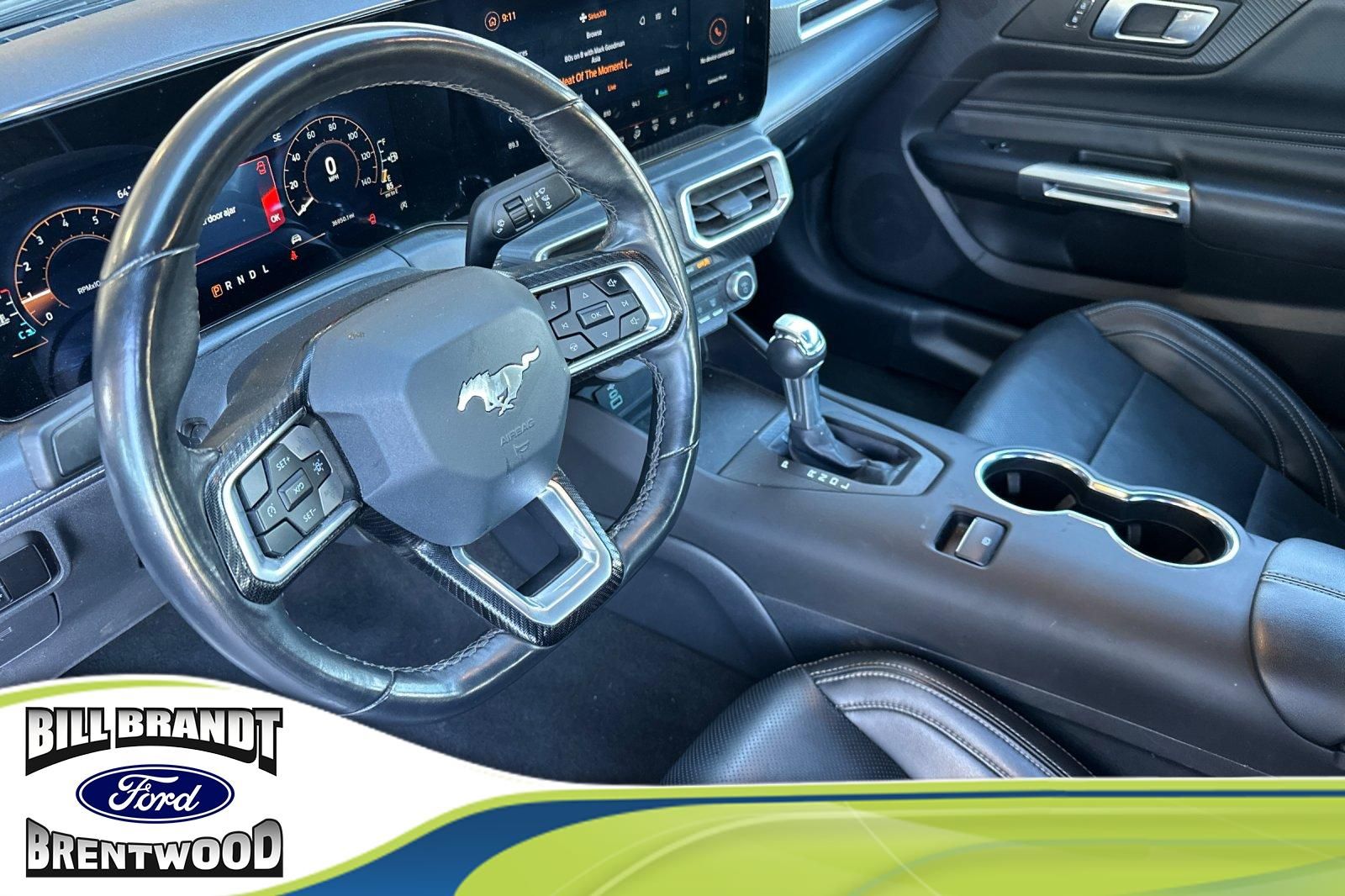 2025 Ford Mustang Ecoboost Premium photo 2