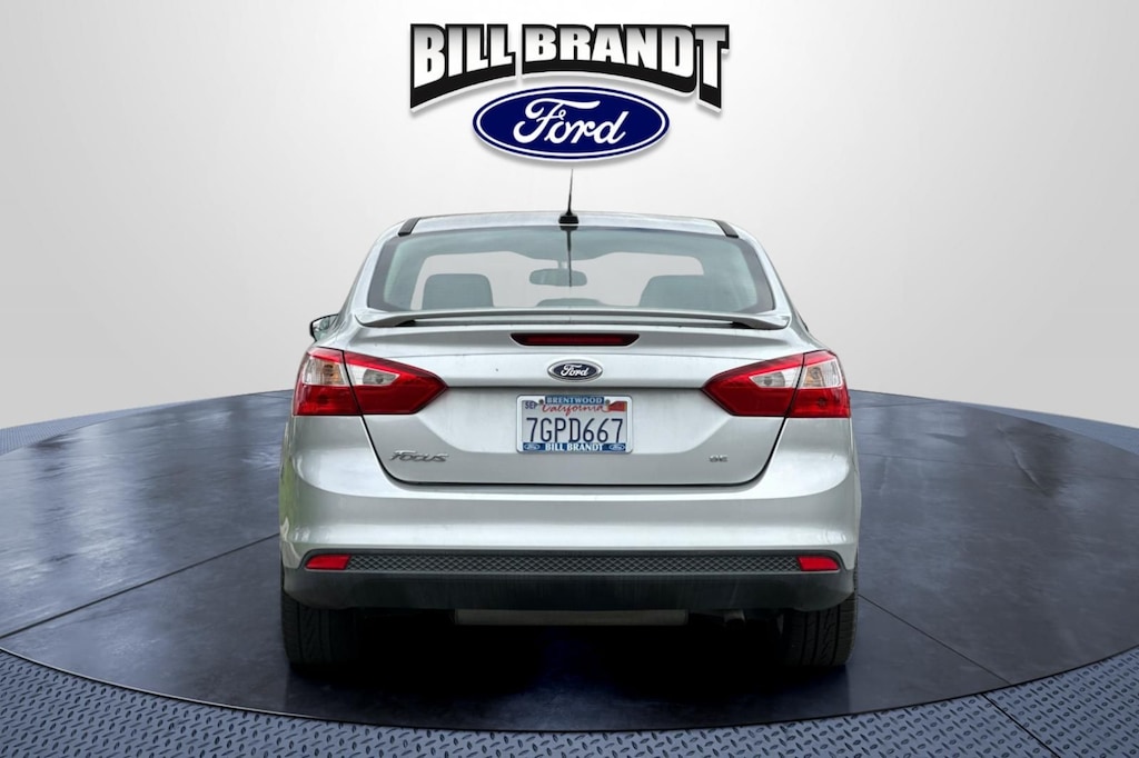 Used 2014 Ford Focus SE Sedan