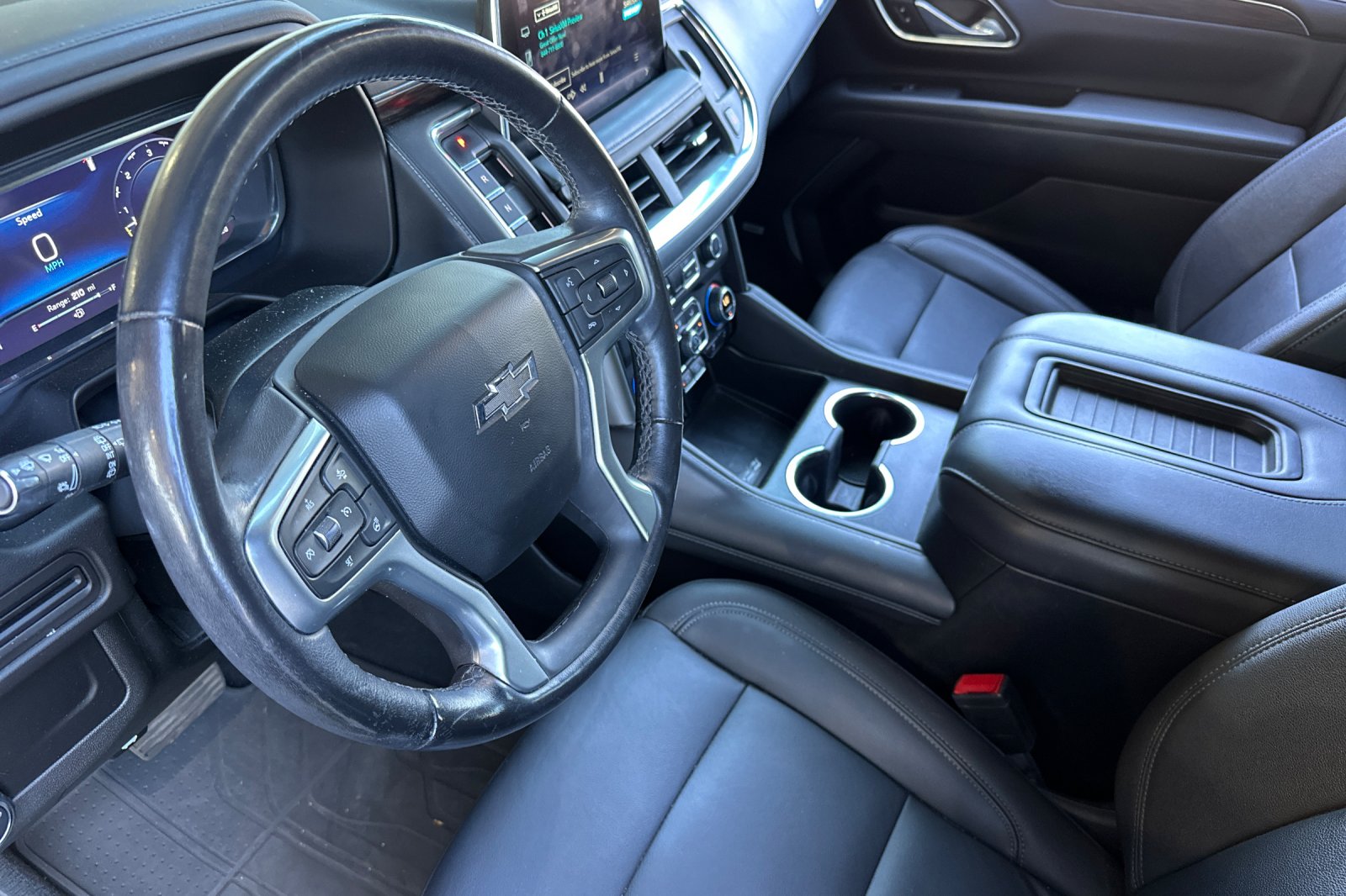 2022 Chevrolet Tahoe Z71 photo 4
