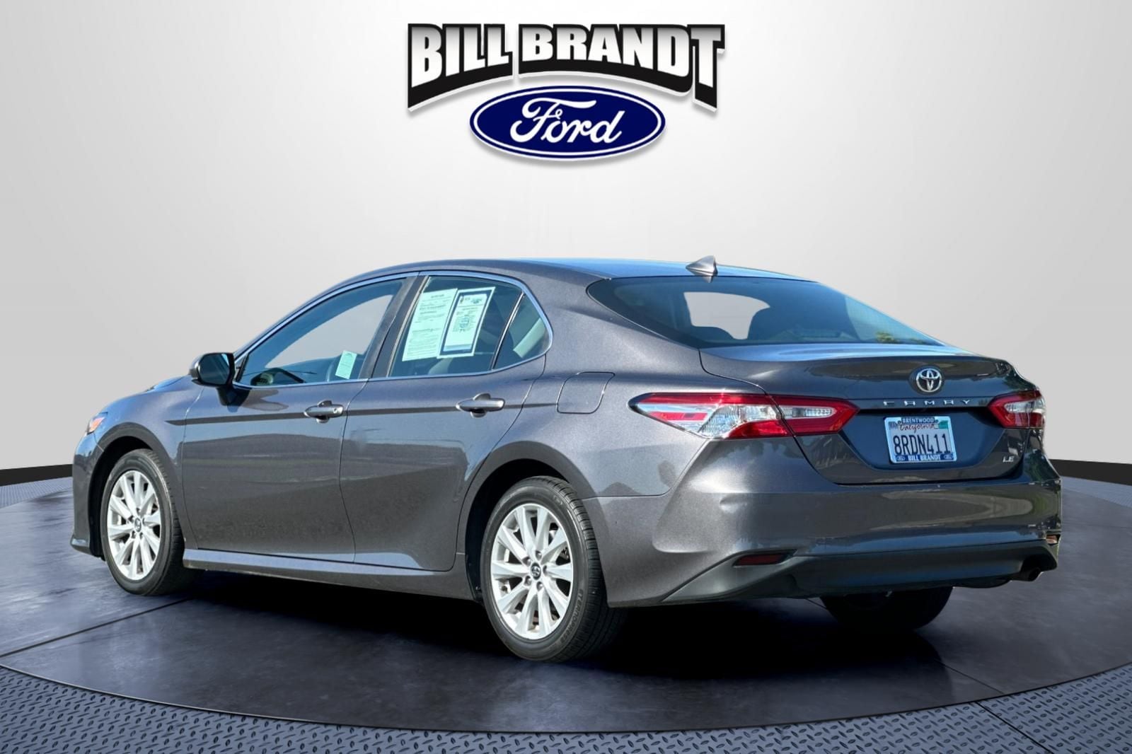 2020 Toyota Camry LE photo 4