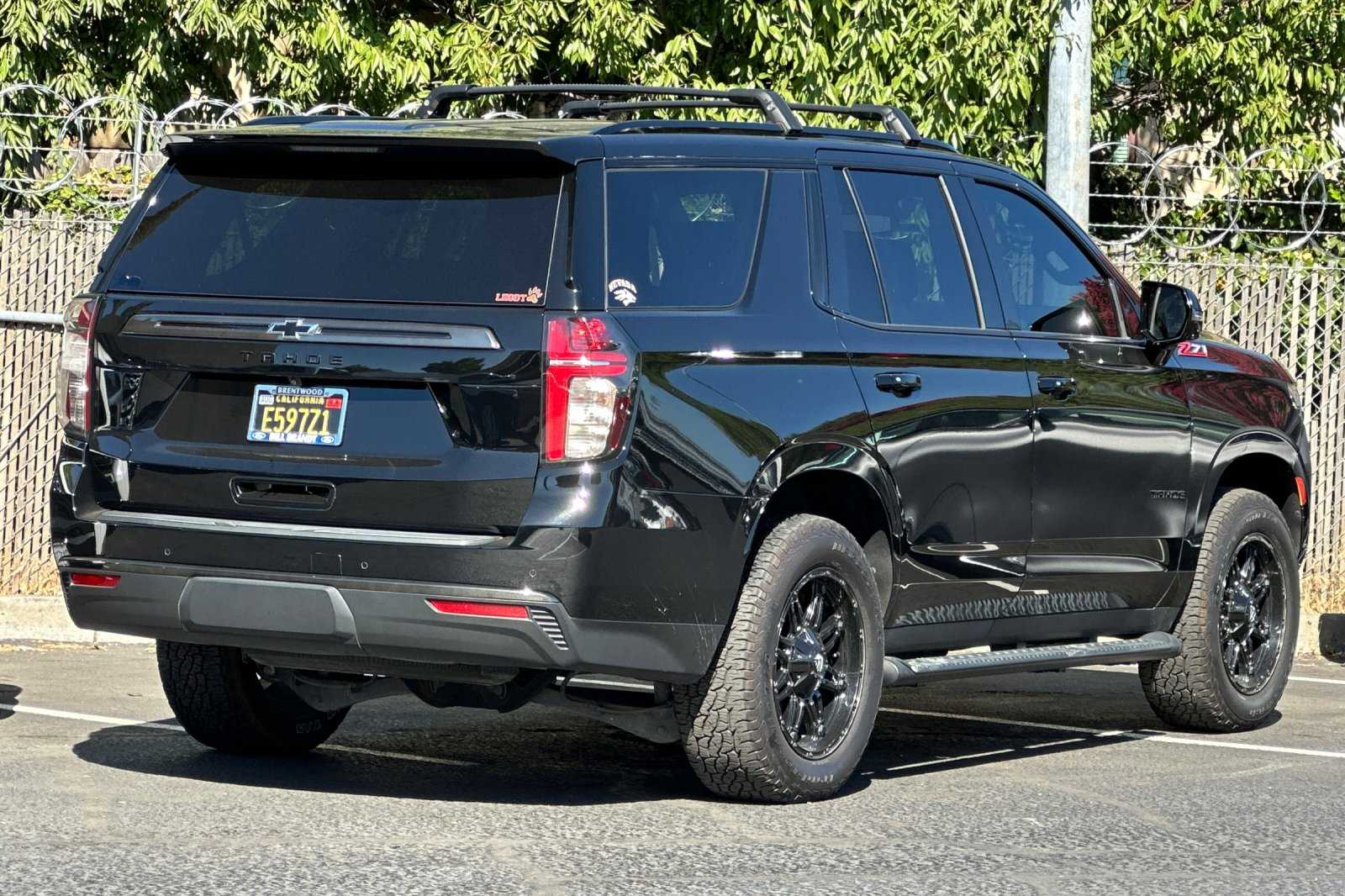 2022 Chevrolet Tahoe Z71 photo 3