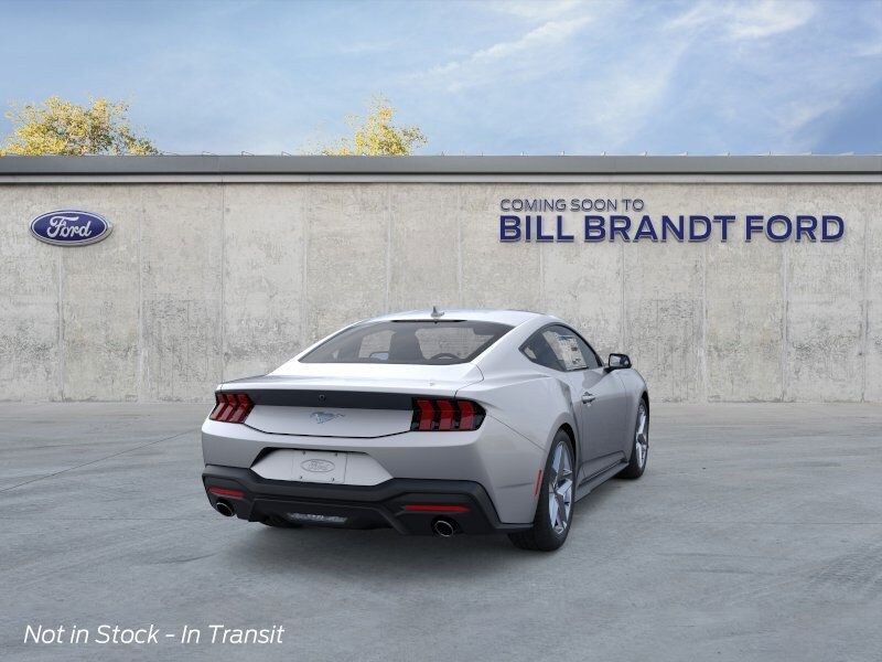 2025 Ford Mustang EcoBoost photo 3