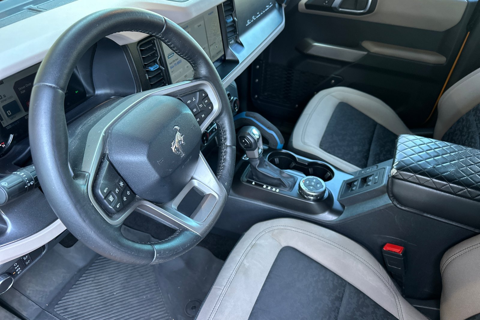 2022 Ford Bronco Wildtrak photo 4