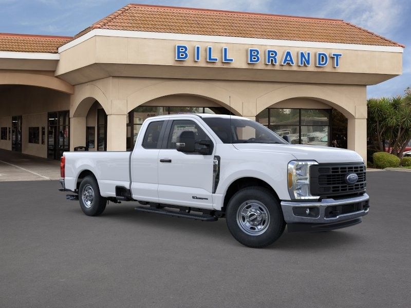 2026 Ford F-250 XL SuperCab 8' Box's photo