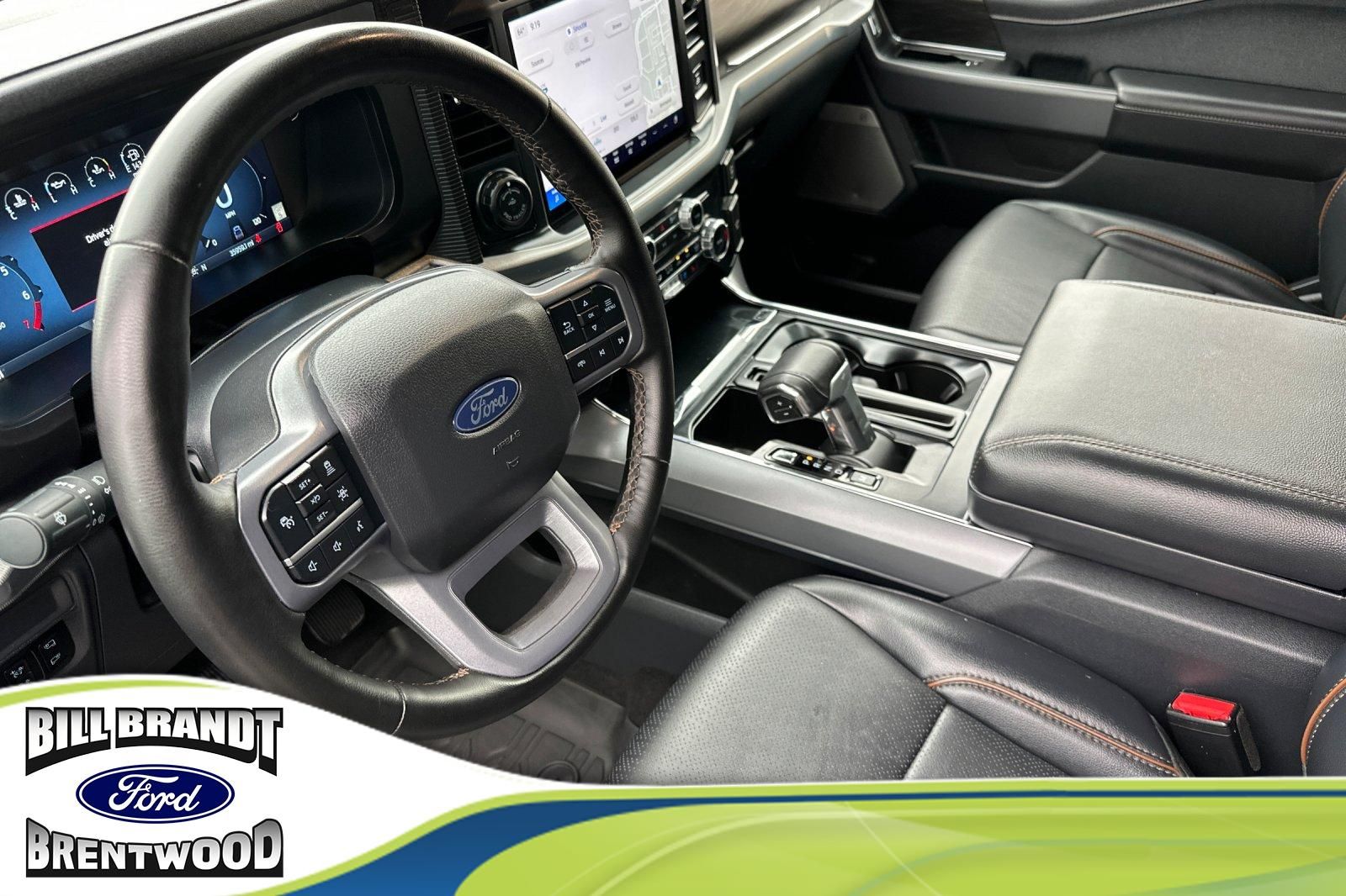 2025 Ford F-150 Lariat photo 2