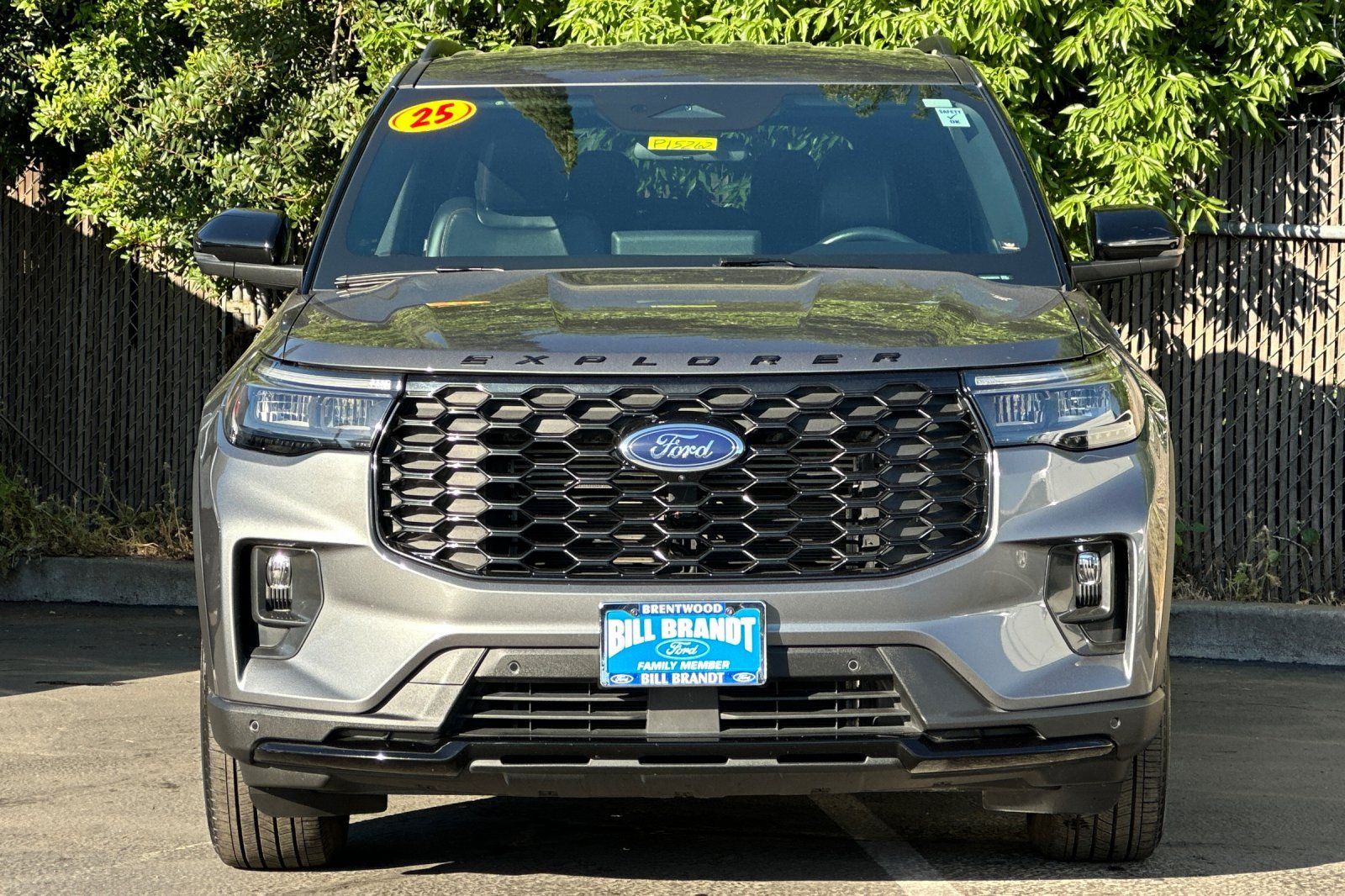 2025 Ford Explorer ST-Line photo 4