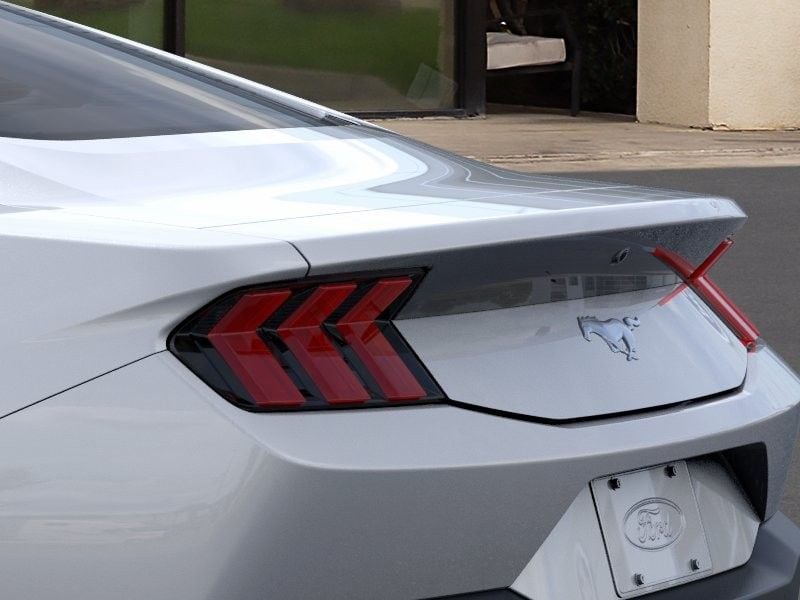 2025 Ford Mustang EcoBoost Fastback - Photo 22