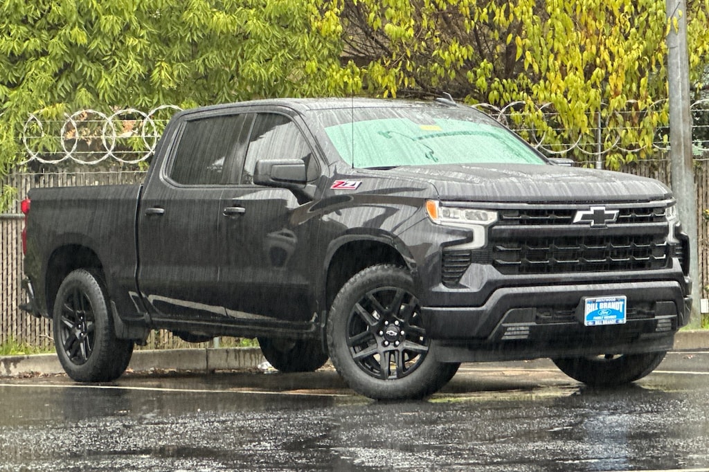 Used 2022 Chevrolet Silverado 1500 RST Truck