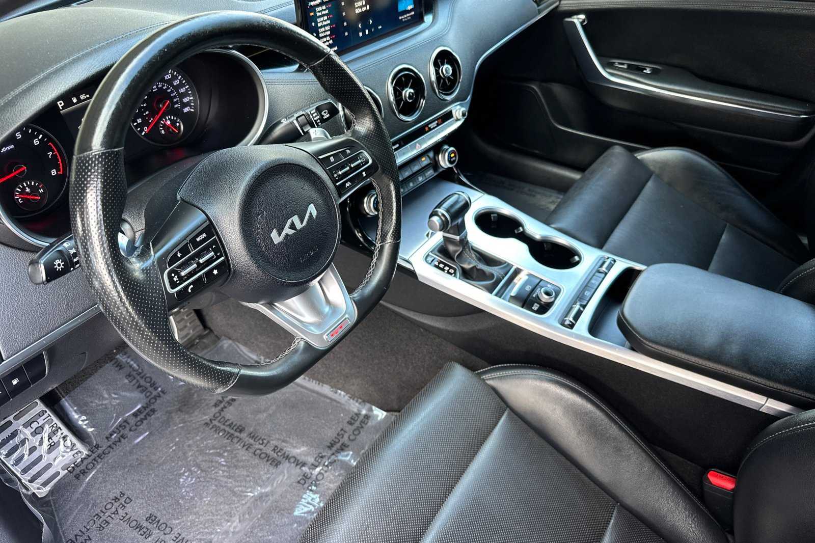 2022 Kia Stinger GT1 photo 4