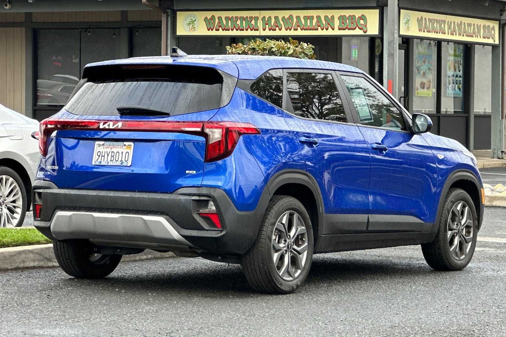 Used 2024 Kia Seltos LX SUV