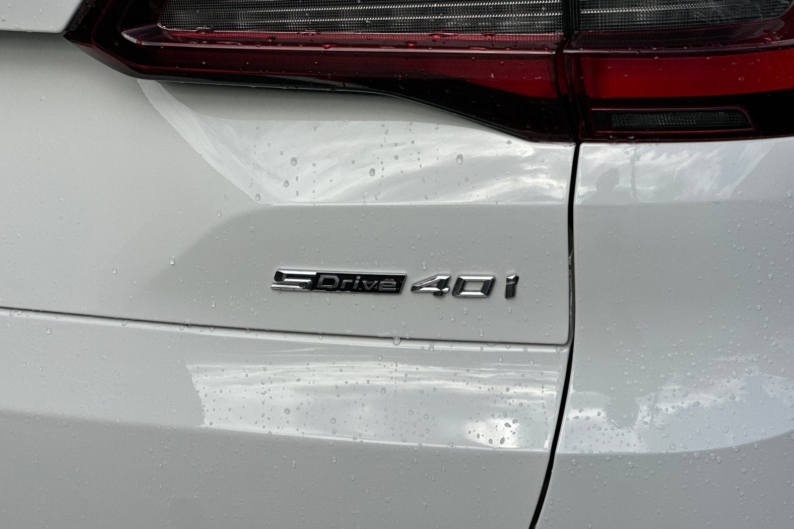 2023 BMW X5 sDrive40i photo 3