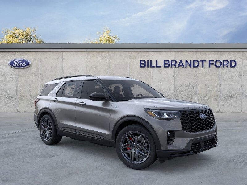 2025 Ford Explorer ST-Line photo 2