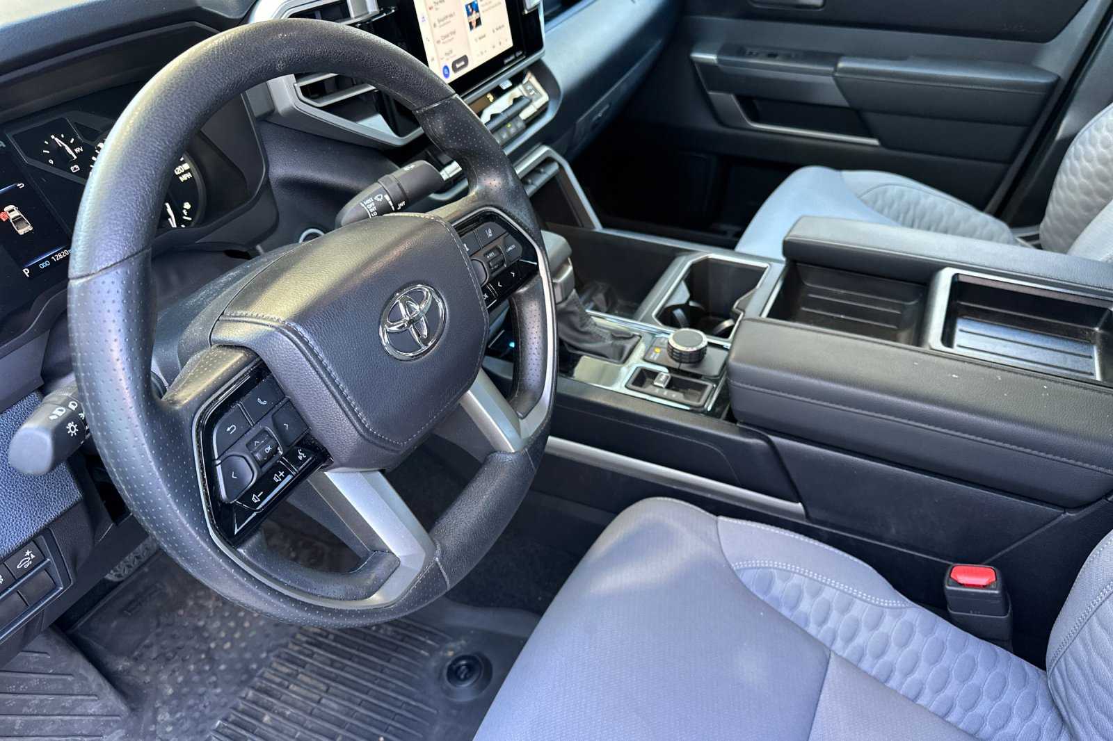 2024 Toyota Tundra SR5 photo 4