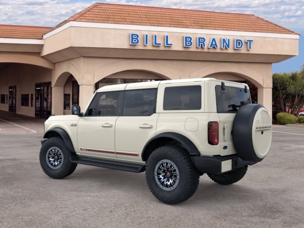 New 2026 Ford Bronco Outer Banks SUV