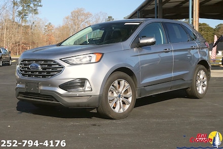 2022 Ford Edge Titanium SUV