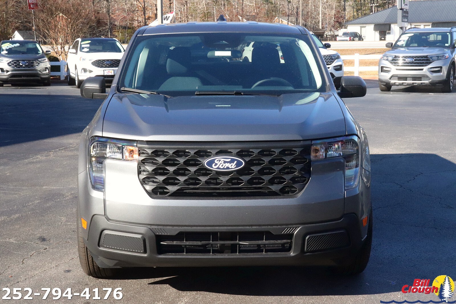 2025 Ford Maverick XL photo 2