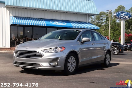 2020 Ford Fusion S Sedan