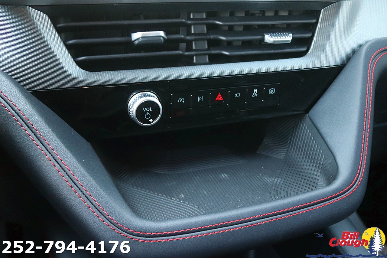 2026 Ford Explorer ST - Photo 27