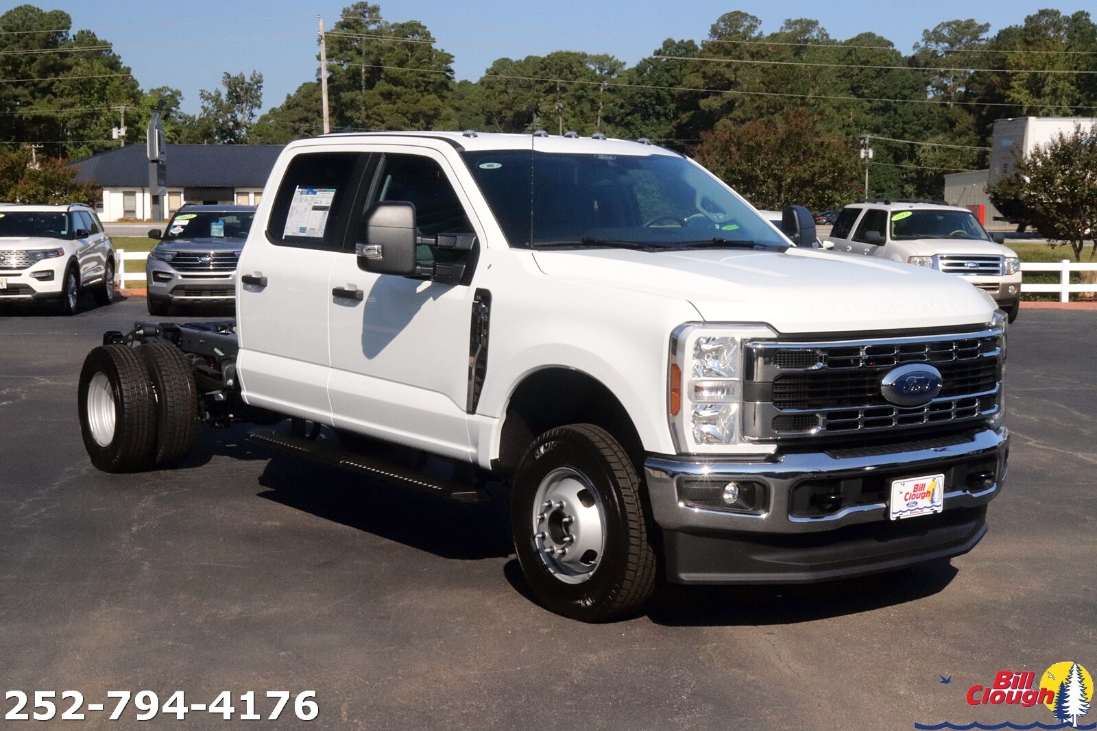2026 Ford F-350 photo 3