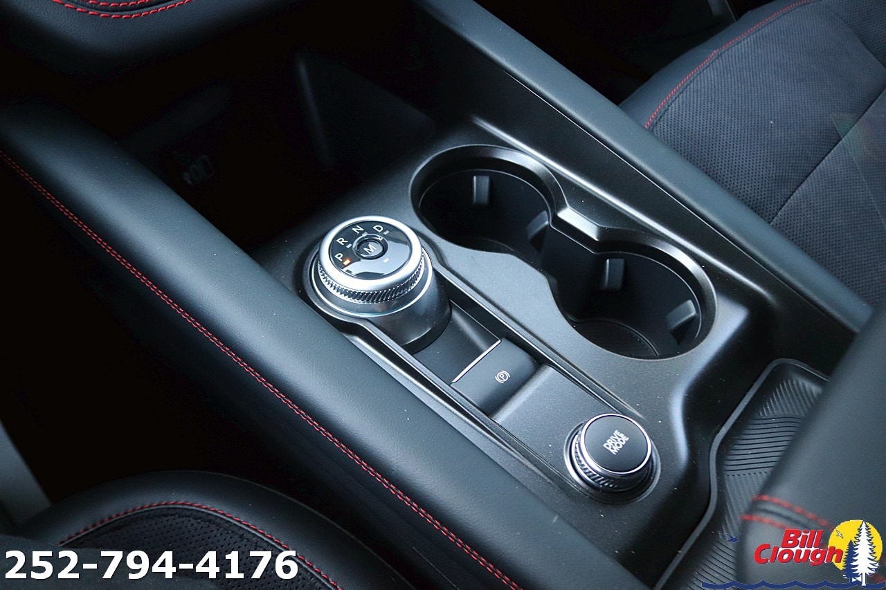 2026 Ford Explorer ST - Photo 18