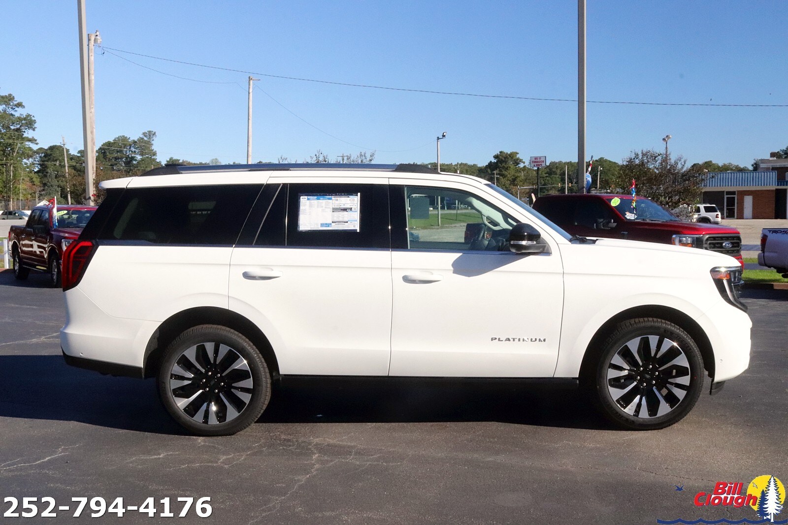 2025 Ford Expedition Platinum photo 3