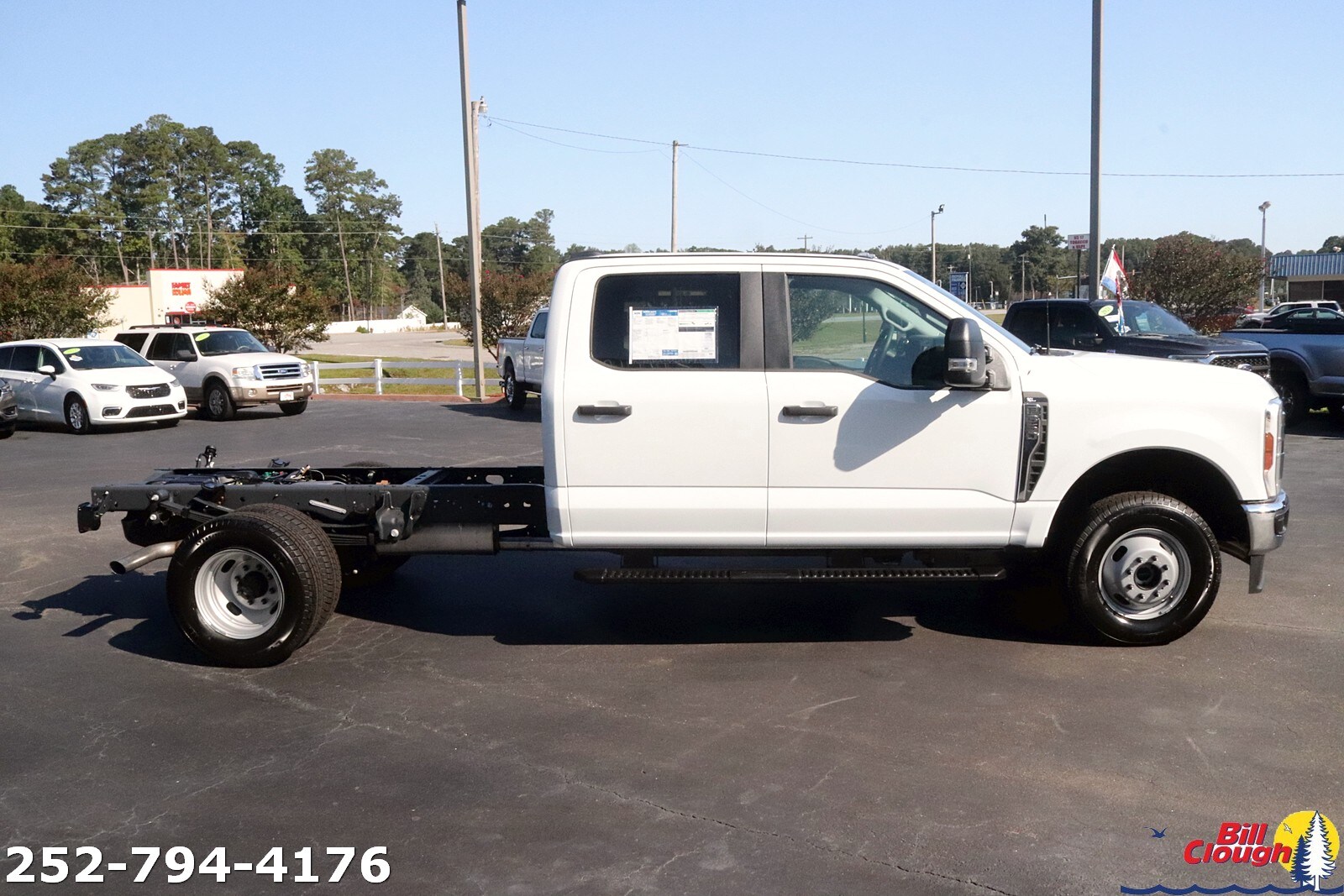 2026 Ford F-350 photo 4