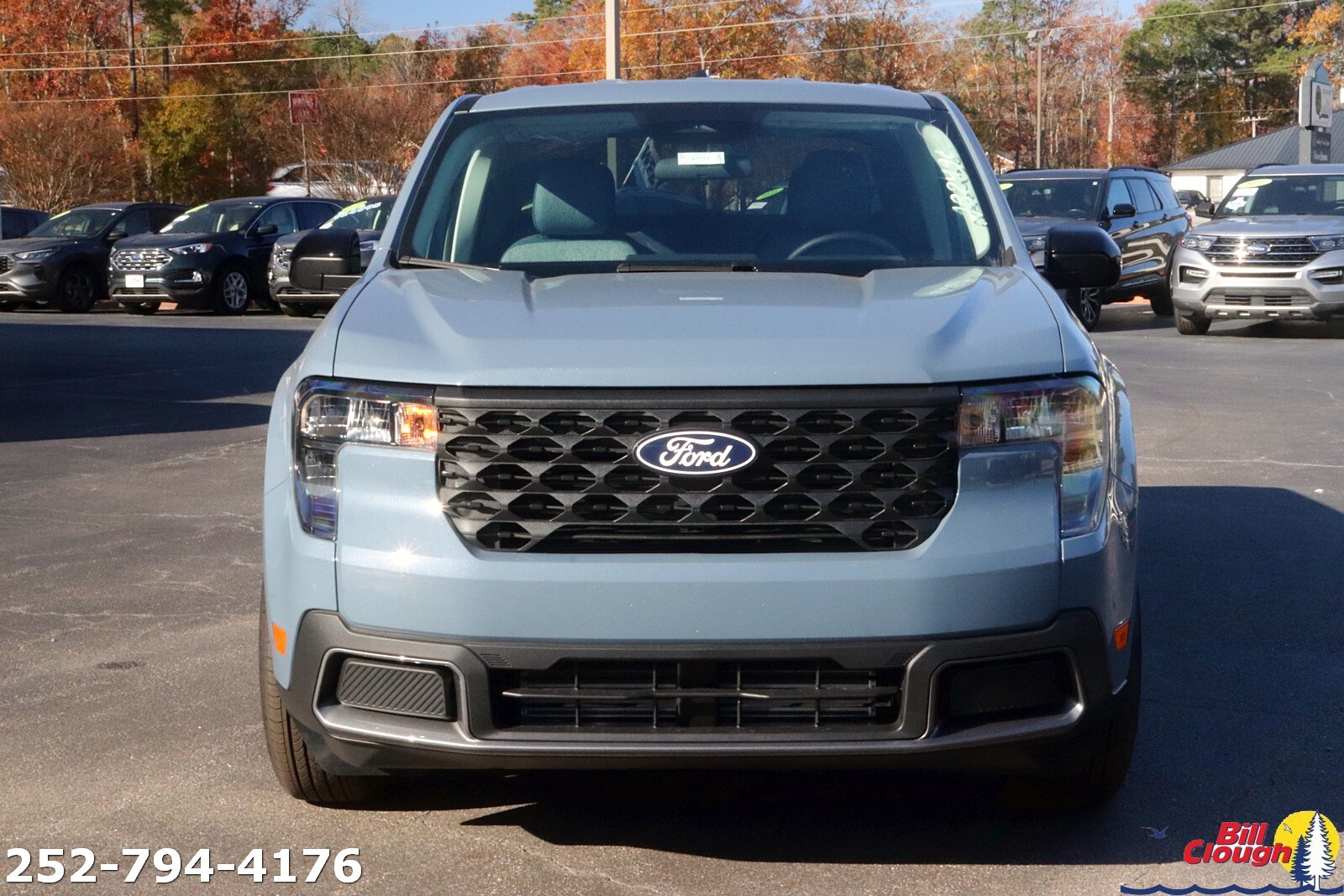 2025 Ford Maverick XLT photo 2