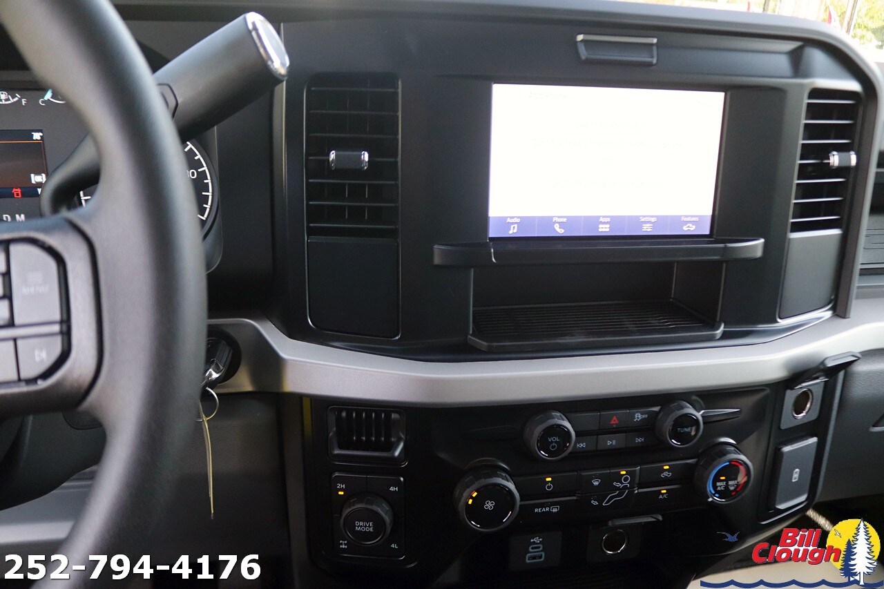 2025 Ford F-350 Super Duty Chassis Cab XL - Photo 20