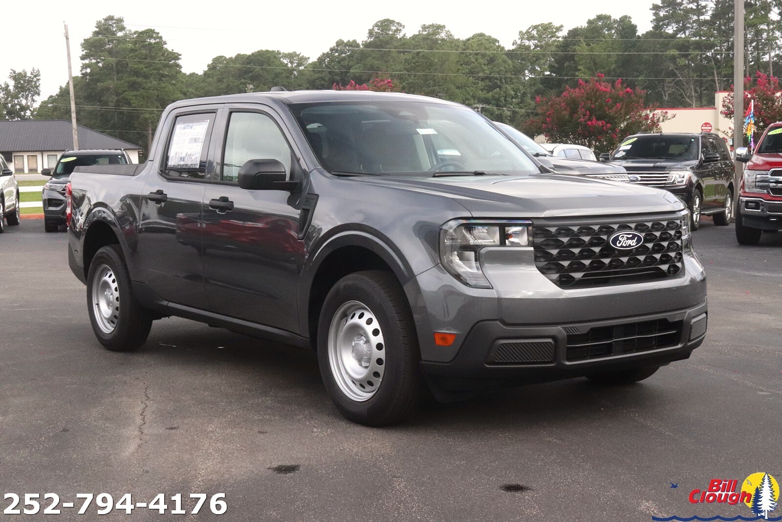 2025 Ford Maverick XL photo 3