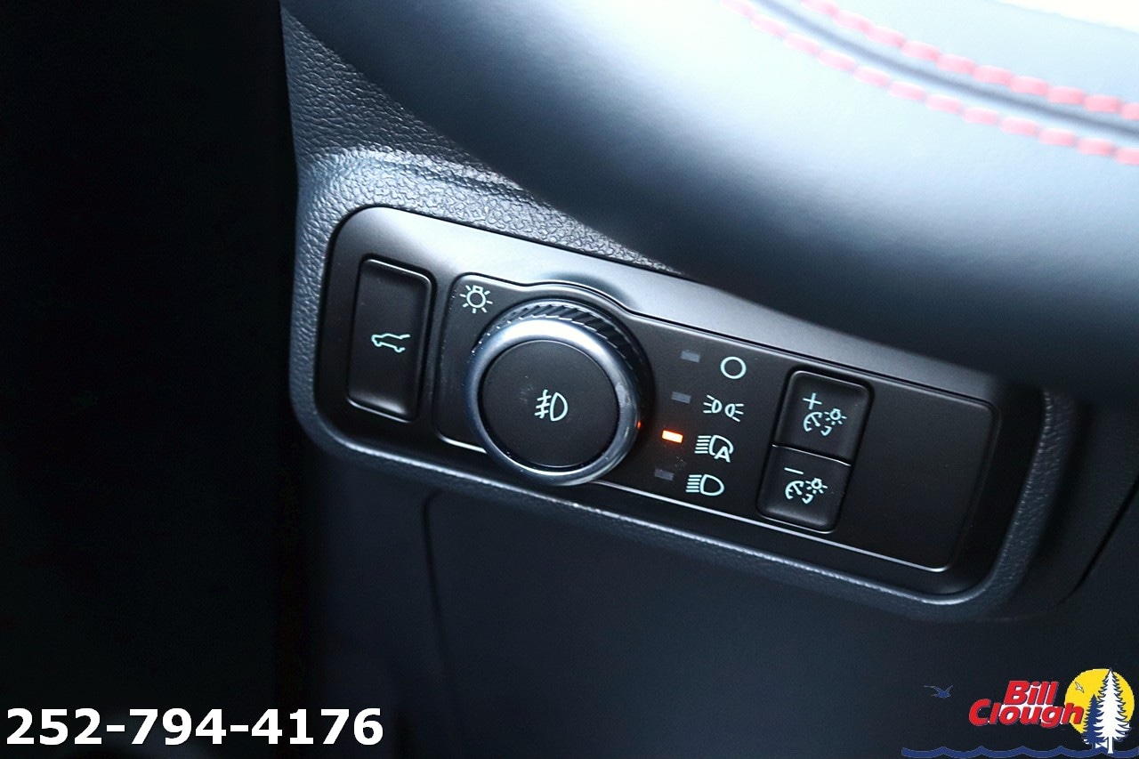 2026 Ford Explorer ST - Photo 21