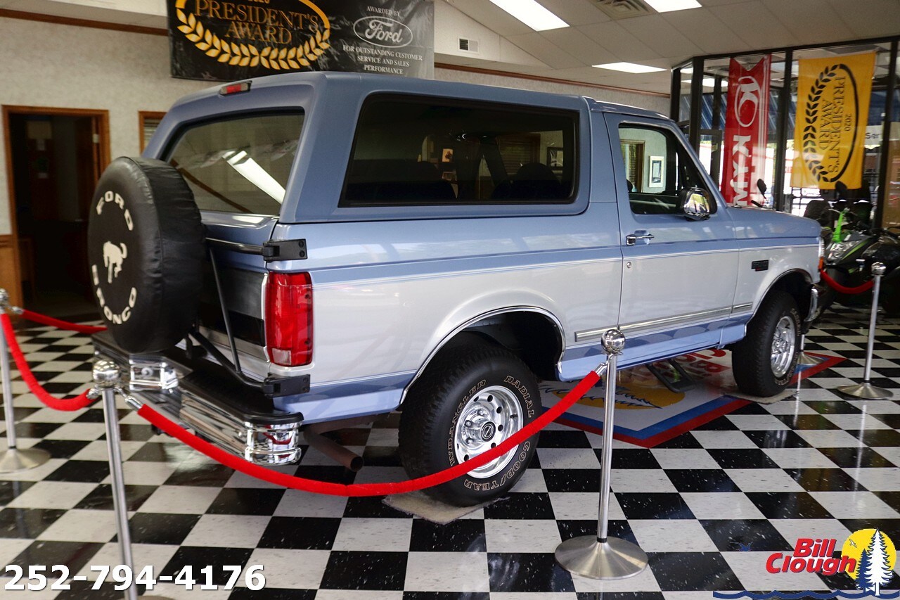 1996 Ford Bronco photo 4