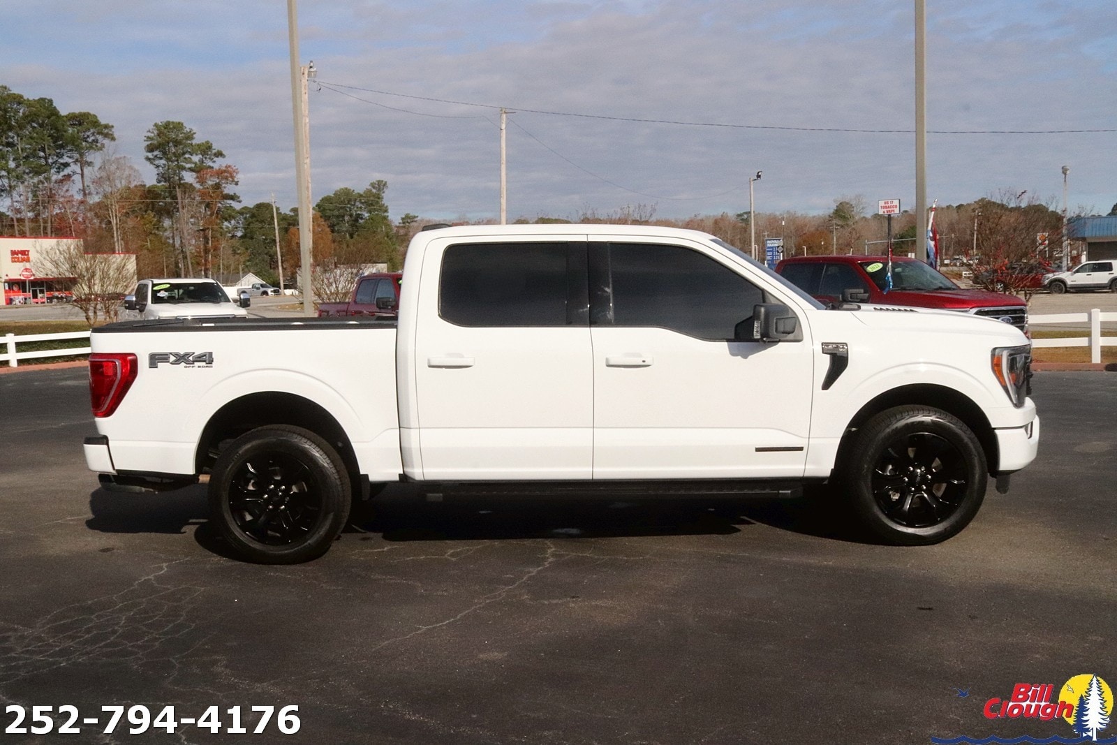 2022 Ford F-150 XLT - Photo 4